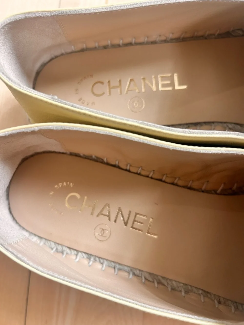 CHANEL Beige Leather Espadrille with Black Cap Toe new no box - Brand new - Picture 9 of 12